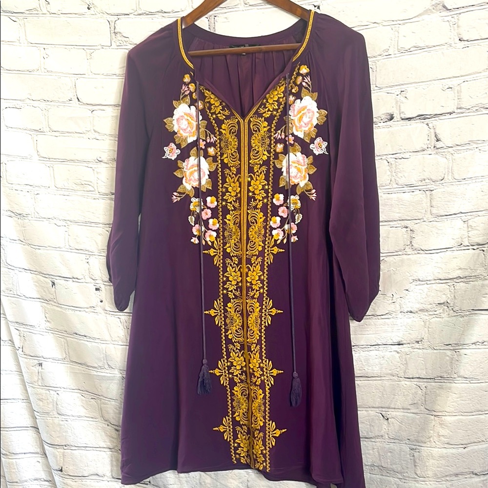 Andree By Unit Purple Yellow Floral Embroidered V-Neck Tassel Dress Size Medium